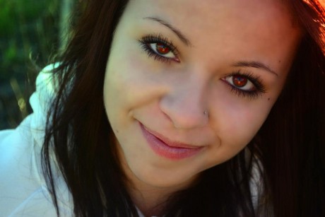 603570_147542098717264_1889657490_n